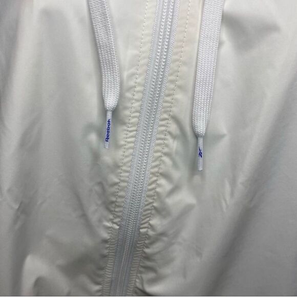 Reebok CL F Vector Windbreaker Women's Size M - Picture 2 of 5